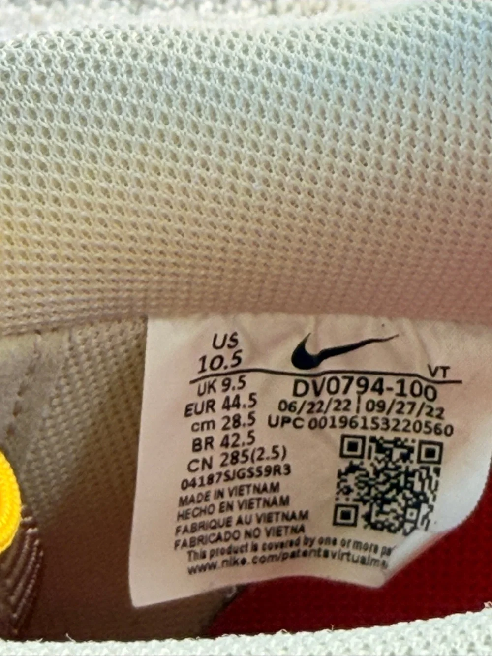 Nike Air Force 1 07 LV8 Moving Company Sanddrift Sneakers